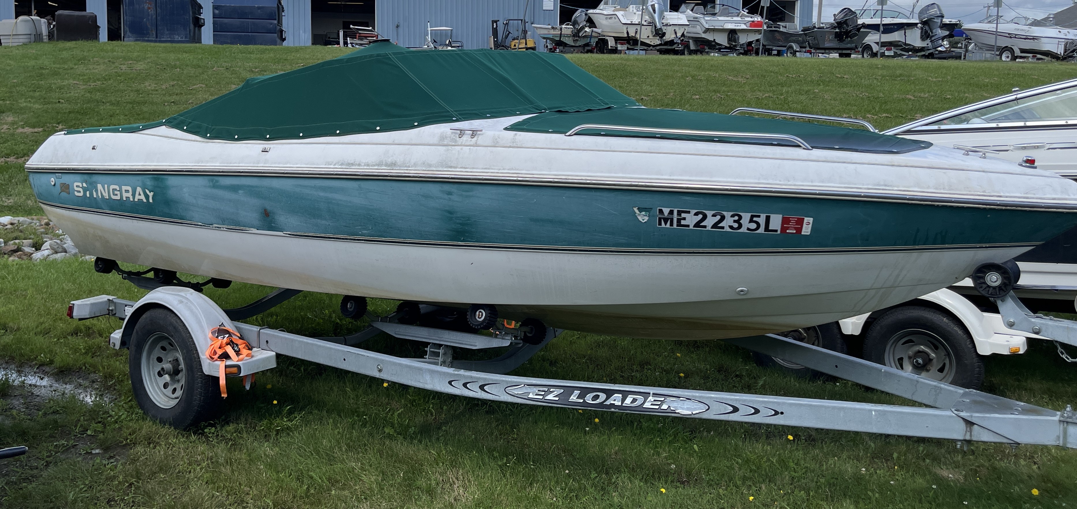 2000 Stingray 190LX