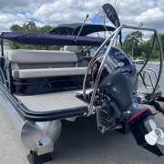 2025 Bennington 22SLJSE - Black/Purple