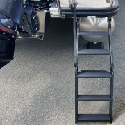 2025 Bennington 22SLJSE - Black/Purple