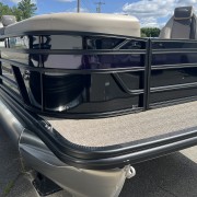 2025 Bennington 22SLJSE - Black/Purple