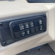 2025 Bennington 22SLJSE - Black/Purple