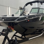 2025 Mastercraft NXT22 - Midnight Black