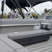 2025 Bennington 22MLSE Pontoon Boat - Luminous Blue/Black