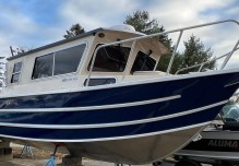 2025 Weldcraft 260 Cuddy King - Dark Blue