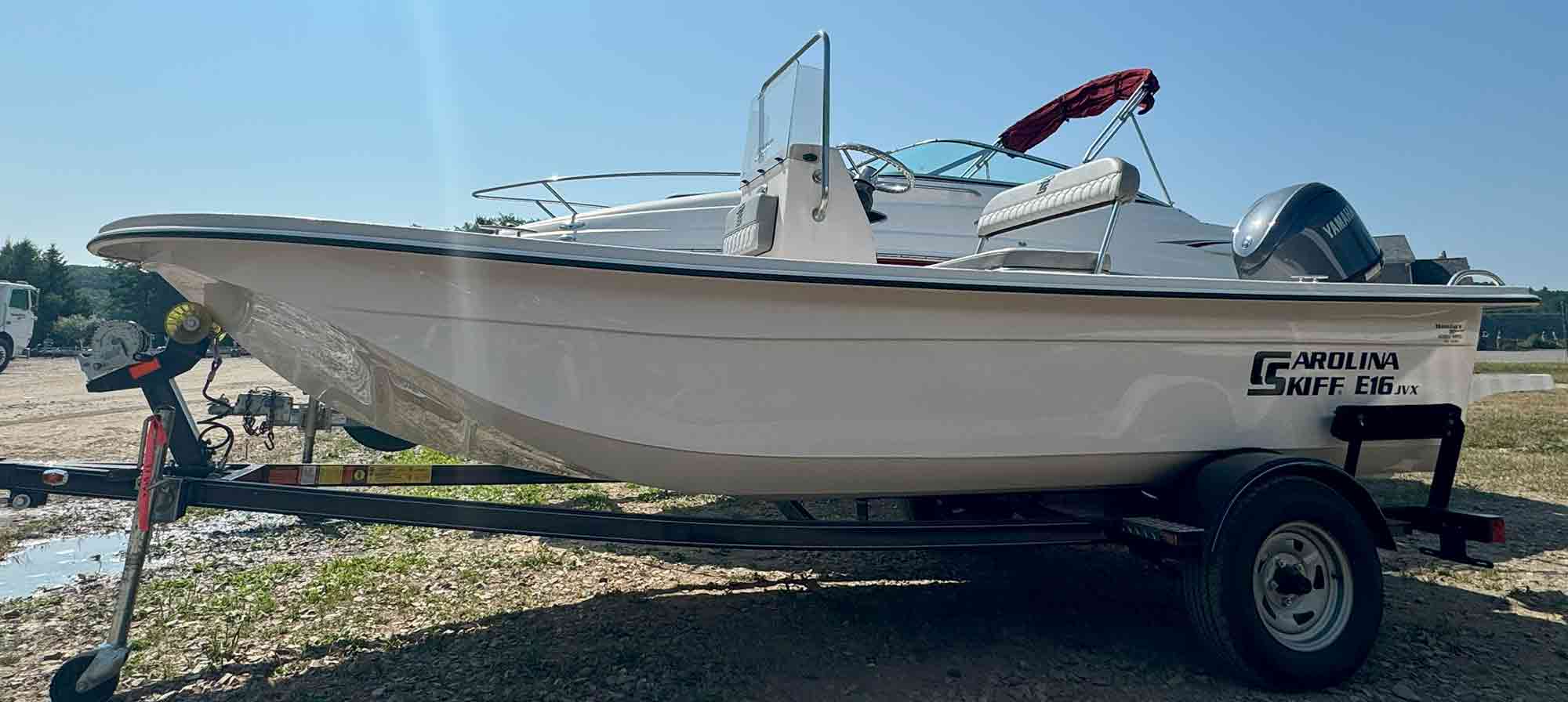 2025 Carolina Skiff E16JVXCC - White
