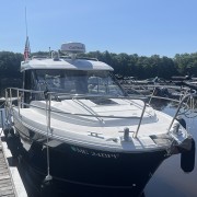 2021 Jeanneau NC 895 Weekender