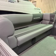 2024 Bennington 22SVSB Triple