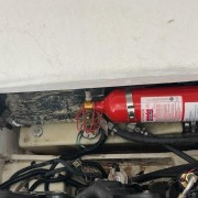 2003 Larson Cabrio 220