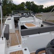 2025 Jeanneau Leader 7.5 WA